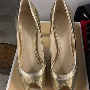 Marc Fisher Gold Textured Heels